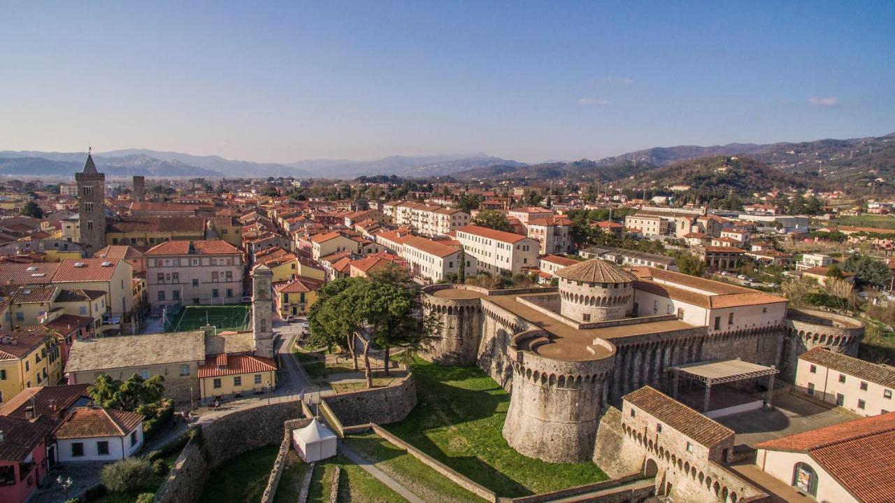 Gardenhouse Sarzana Διαμέρισμα Εξωτερικό φωτογραφία